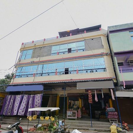 Spot On 30735 Dreamland Guest House Dispur Bagian luar foto