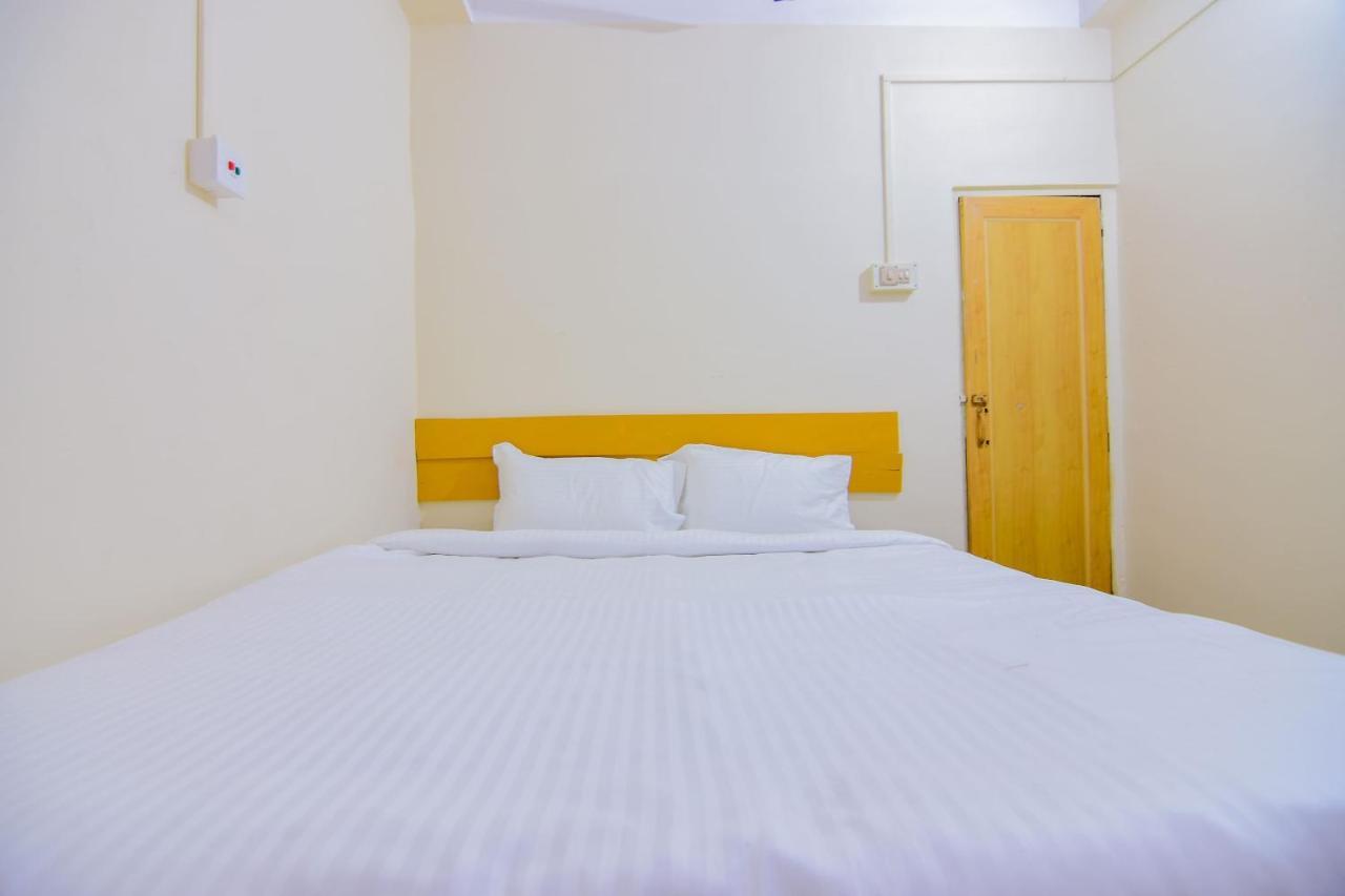 Spot On 30735 Dreamland Guest House Dispur Bagian luar foto