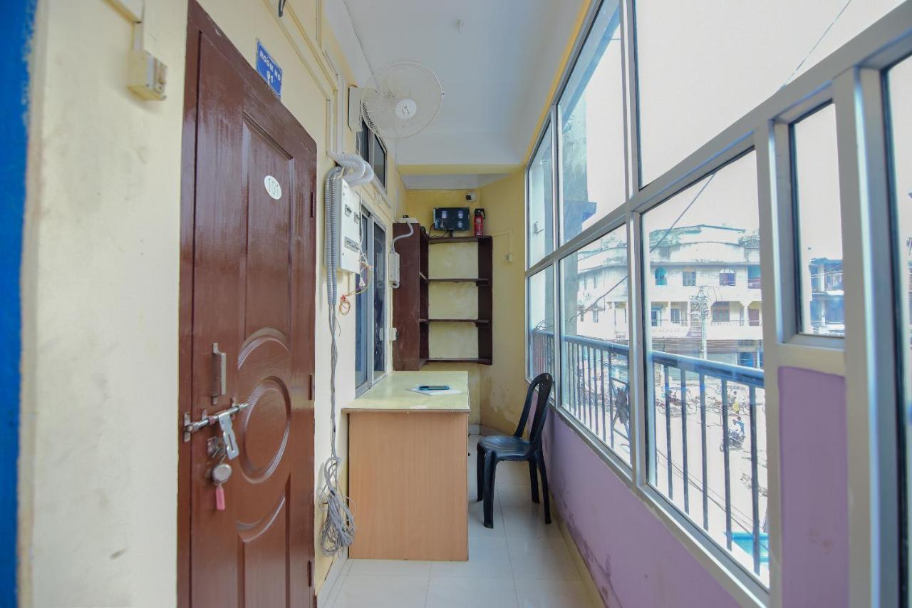 Spot On 30735 Dreamland Guest House Dispur Bagian luar foto